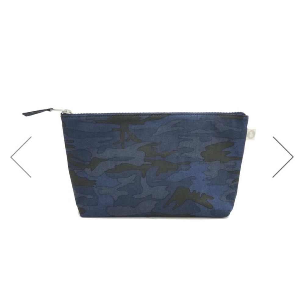 Quilted Koala camo clutch bag